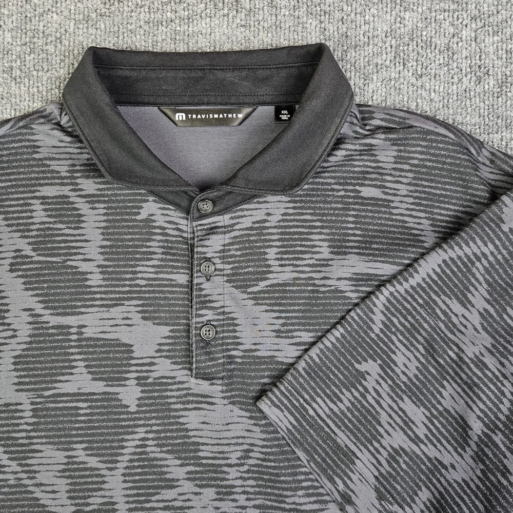 Travis‎ Mathew Study Abroad Golf Polo Shirt Men's XXL Black Gray All Over Print